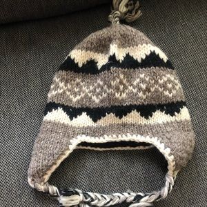 100% wool hat